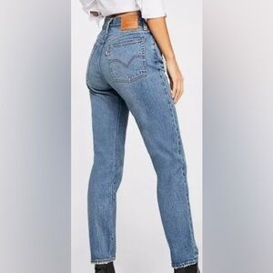 Levi’s Premium Wedgie Jeans – Size 27